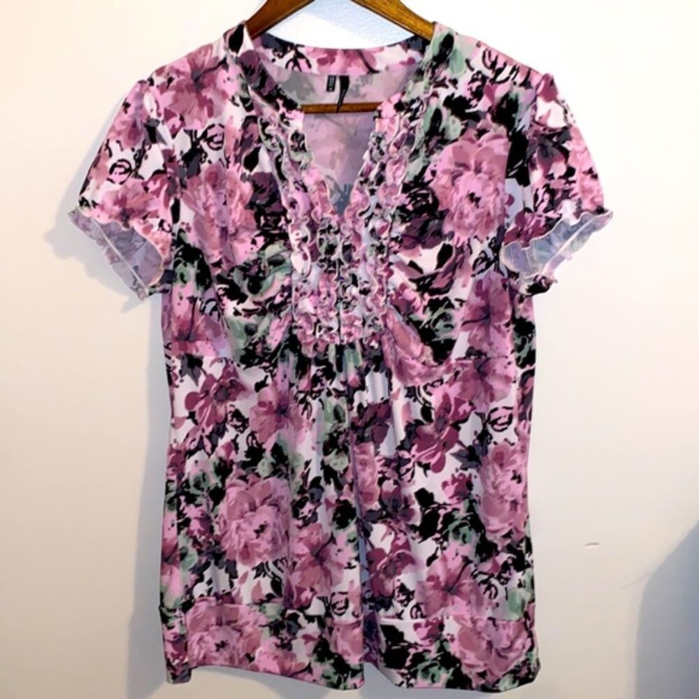 Floral Top - Picture 4 of 4